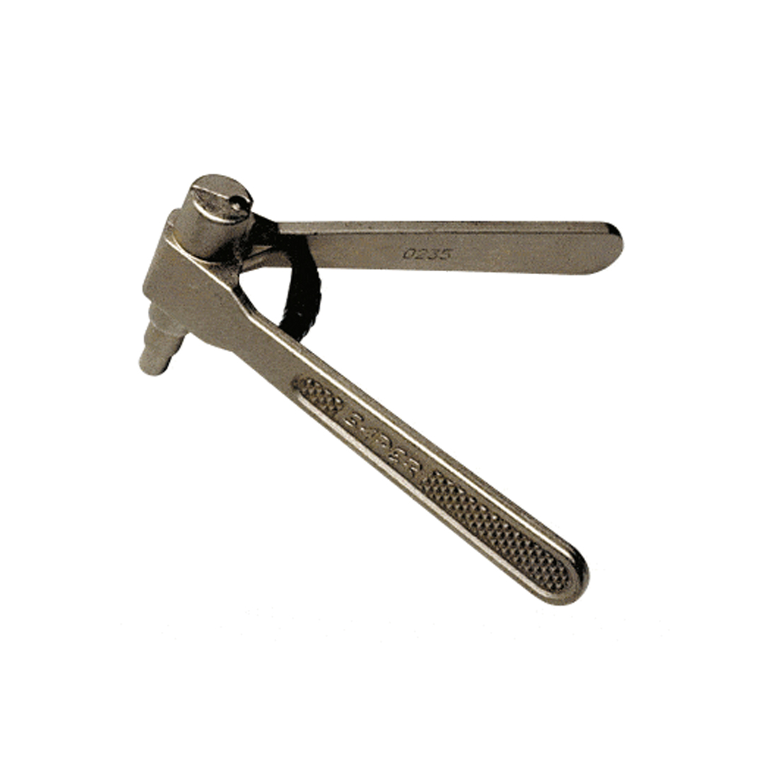 Pince à évaser pour tube PER. Permet d'élargir le diamètre de passage mise en oeuvre des raccords glissement - PB TUB - PINEV